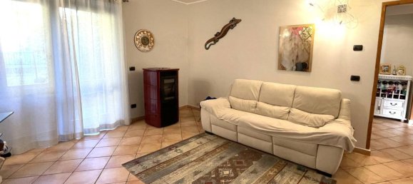 5 rooms Apartment in Levate, Italy No. 5633 5
