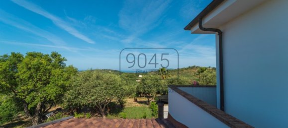 4 Schlafzimmer Villa in Alghero, Italy, Nr. 404357 3