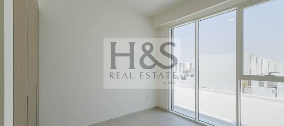 4 bedrooms Townhouse in Dubai, UAE No. 103585 12