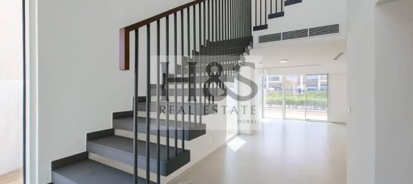 4 bedrooms Townhouse in Dubai, UAE No. 103585 11