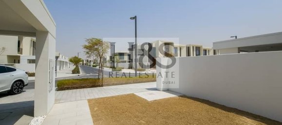 4 bedrooms Townhouse in Dubai, UAE No. 103585 4
