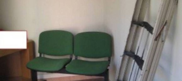 69m² Commercial property in Melito di Napoli, Italy No. 270838 3