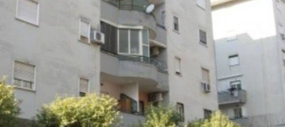 69m² Commercial property in Melito di Napoli, Italy No. 270838 8