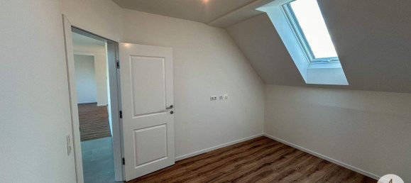 4 rooms Apartment in Deutsch-Wagram, Austria No. 9664 4