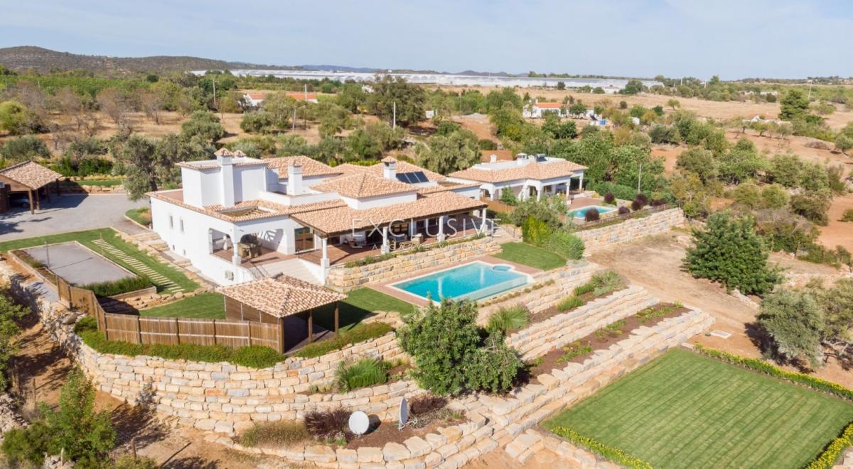 7 bedrooms Villa in Tavira, Portugal No. 7635