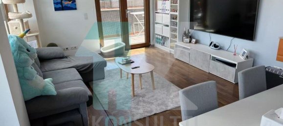 2 Schlafzimmer Wohnung in Lisbon, Portugal, Nr. 323888 3