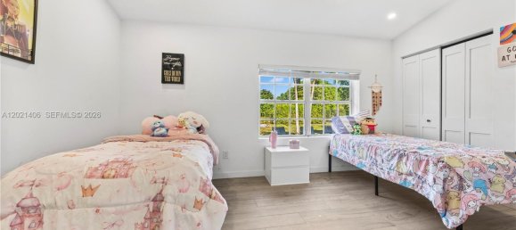 4 dormitorios villa en venta en Miami, Miami-Dade, Florida, USA № 615063 9