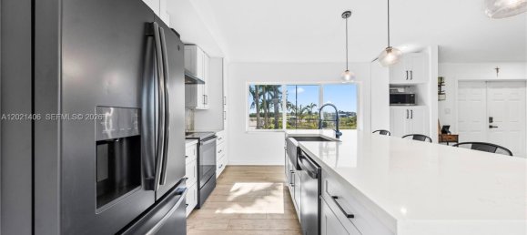 4 dormitorios villa en venta en Miami, Miami-Dade, Florida, USA № 615063 22