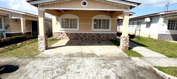 3 chambres Propriété commerciale à Arraijan, Panama No. 102 15