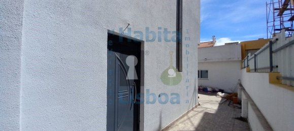 5 bedrooms House in Seixal, Portugal No. 183432 3