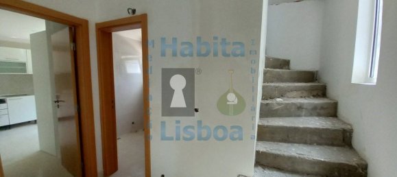 5 bedrooms House in Seixal, Portugal No. 183432 16