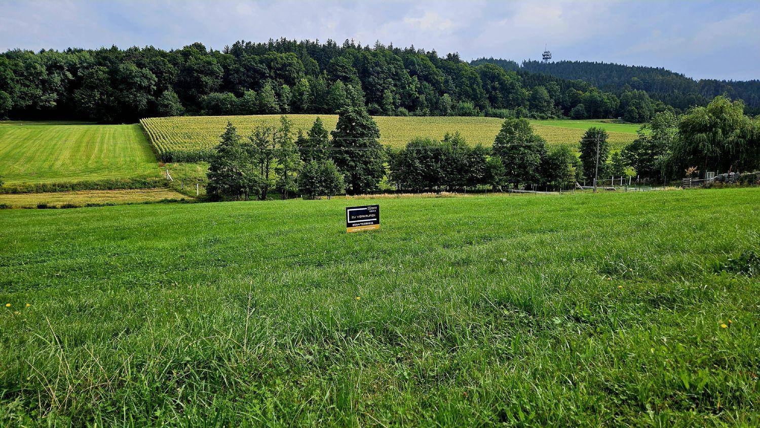 Terreno en Eberschwang, Austria 1756 m² No. 231678