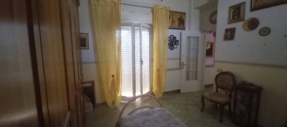 18 rooms House in Caserta, Italy No. 32682 32