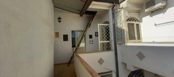 18 rooms House in Caserta, Italy No. 32682 27