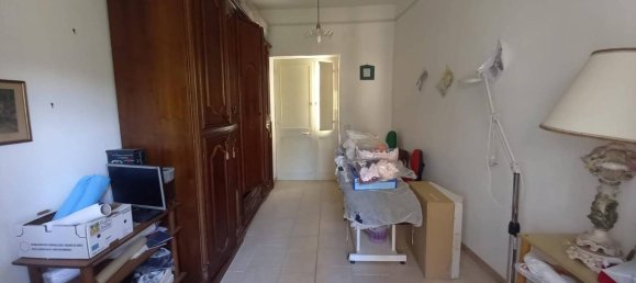 18 rooms House in Caserta, Italy No. 32682 18