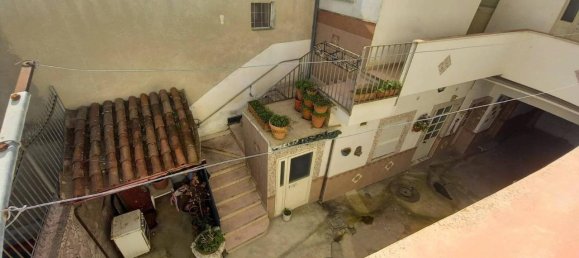 18 rooms House in Caserta, Italy No. 32682 50