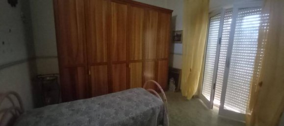 18 rooms House in Caserta, Italy No. 32682 33