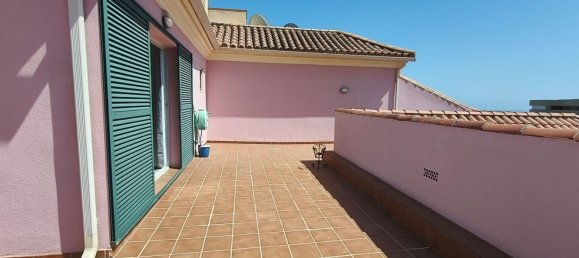 2 bedrooms Penthouse in Fuengirola, Spain No. 184206 22