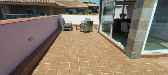2 bedrooms Penthouse in Fuengirola, Spain No. 184206 16