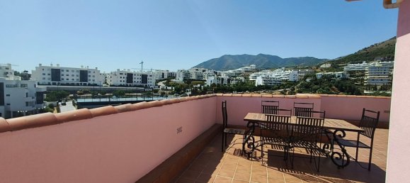 2 bedrooms Penthouse in Fuengirola, Spain No. 184206 20
