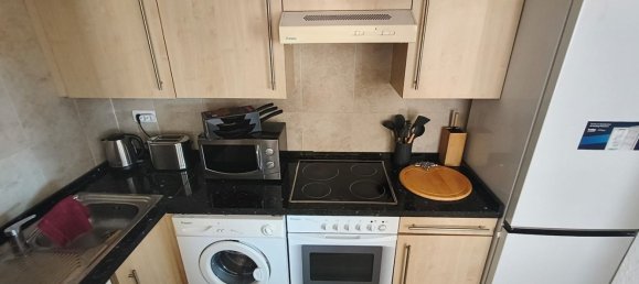 2 bedrooms Penthouse in Fuengirola, Spain No. 184206 5