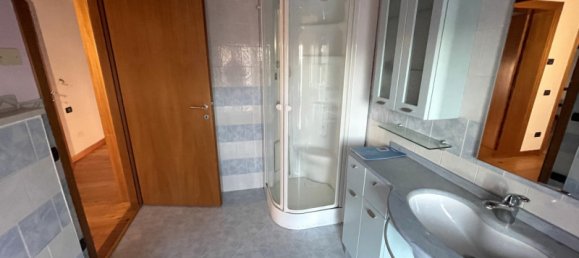 3 rooms Apartment in Pianiga, Italy No. 376916 18