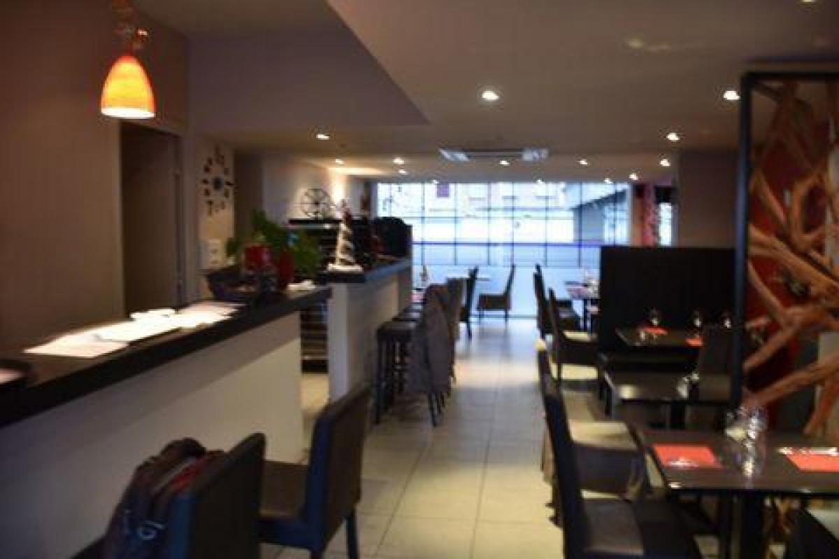 120m² Office in Annecy, France No. 19354