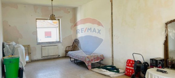 5 rooms House in Occhiobello, Italy No. 280625 11
