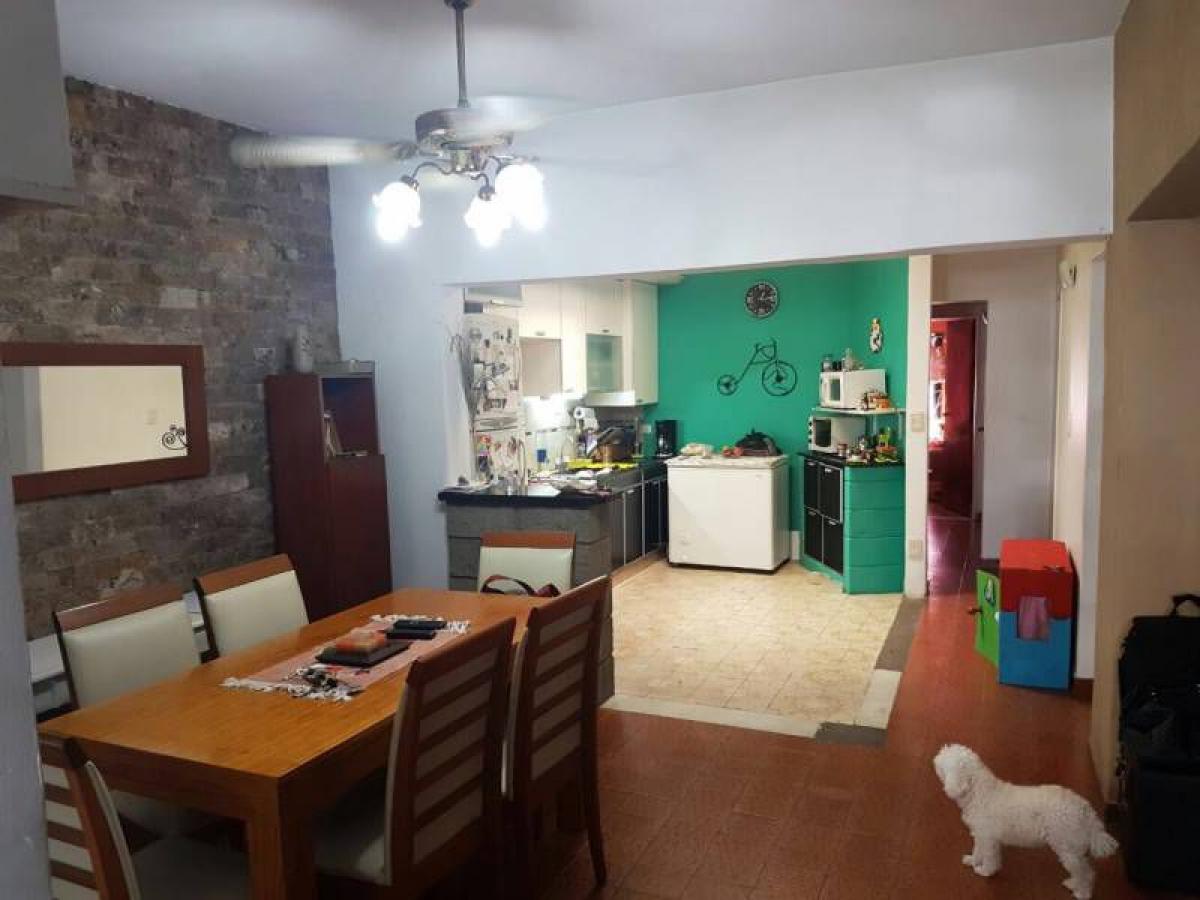 3 Schlafzimmer Haus in Bermudez, Argentina, Nr. 15957
