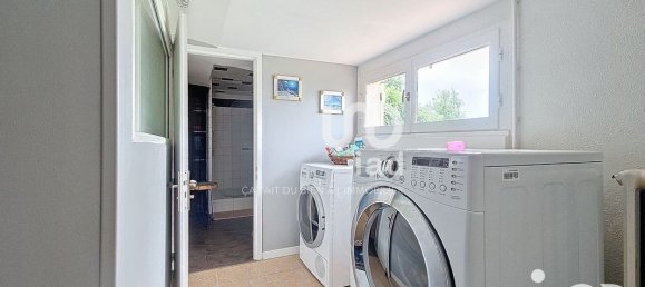 5 bedrooms House in Mehun-sur-Yevre, France No. 260078 12