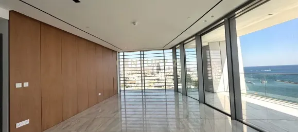 3 bedrooms Apartment in Limassol, Cyprus No. 5830 2