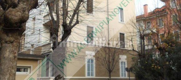 2 Schlafzimmer Wohnung in Milan, Italy, Nr. 363756 5