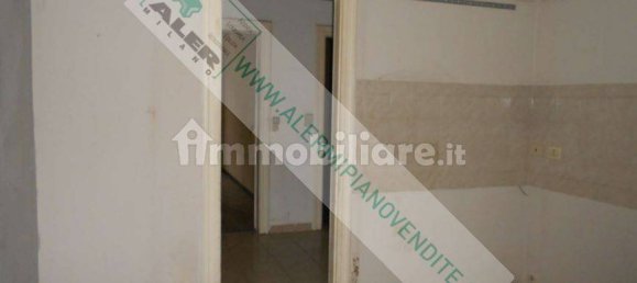 2 Schlafzimmer Wohnung in Milan, Italy, Nr. 363756 12