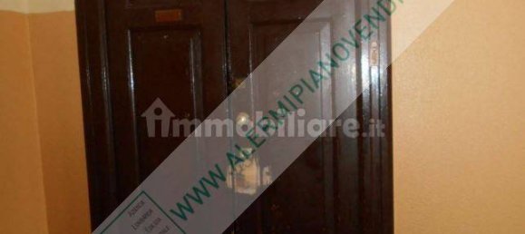 2 Schlafzimmer Wohnung in Milan, Italy, Nr. 363756 8