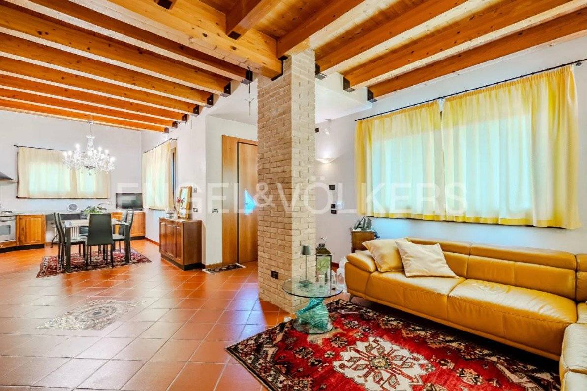 3 Schlafzimmer Villa in Susegana, Italy, Nr. 288760