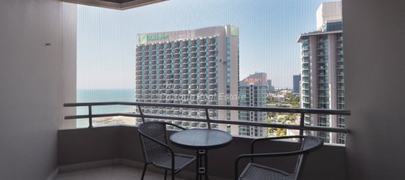 Studio in the Condo in Pattaya, Thailand No. 19319 10