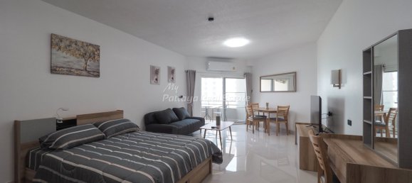 Studio in the Condo in Pattaya, Thailand No. 19319 5