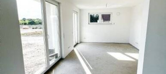 Casa de 6 habitaciónes en Saalekreis, Germany No. 52353 14