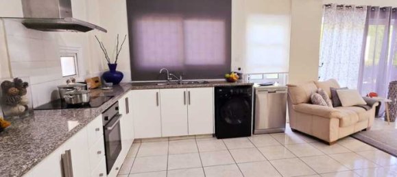 4 bedrooms Villa in Germasogeia, Cyprus No. 6847 4