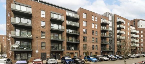 1 bedroom Apartment in Ealing, United Kingdom No. 5813 3