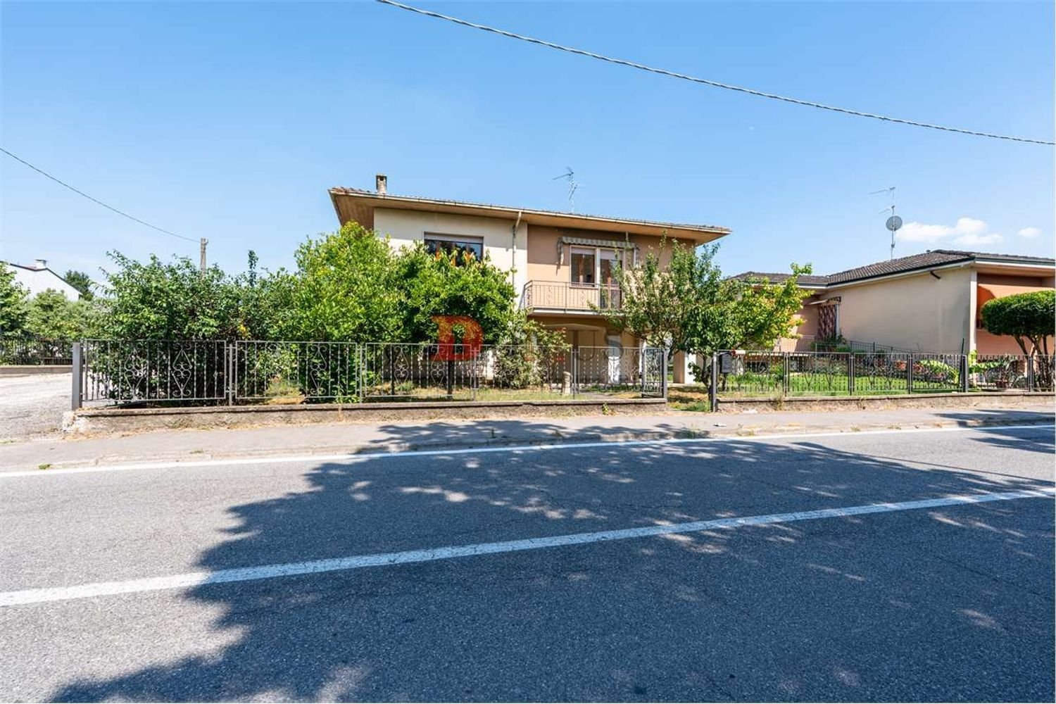 5 rooms Villa in Marmirolo, Italy No. 338430