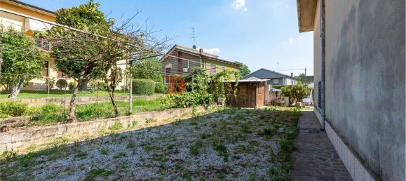 5 rooms Villa in Marmirolo, Italy No. 338430 39