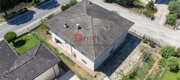 5 rooms Villa in Marmirolo, Italy No. 338430 37