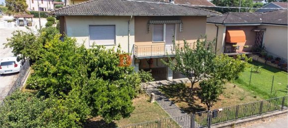 5 rooms Villa in Marmirolo, Italy No. 338430 34