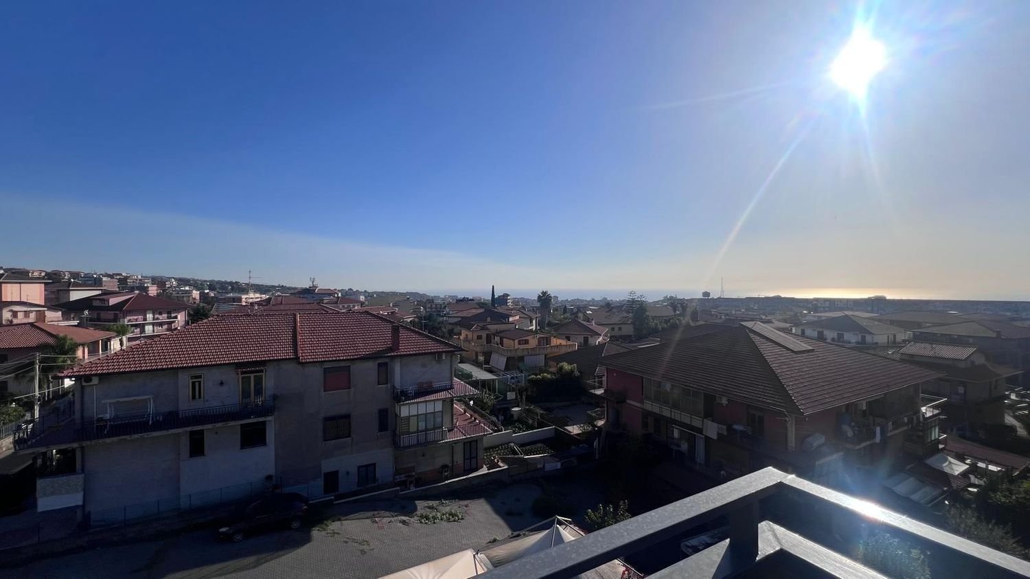 3غرفة شقة في Catania, Italy رقم 148120