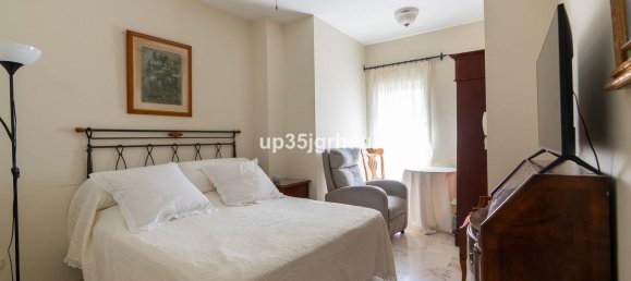 3 Schlafzimmer Wohnung in Estepona, Spain, Nr. 20340 3