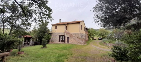 7 bedrooms House in Cinigiano, Italy No. 121139 3