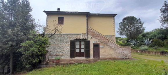 7 bedrooms House in Cinigiano, Italy No. 121139 5
