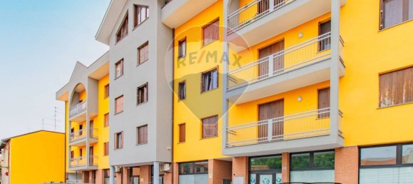 2 Schlafzimmer Wohnung in Marnate, Italy, Nr. 319441 3