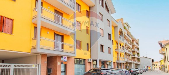 2 Schlafzimmer Wohnung in Marnate, Italy, Nr. 319441 2